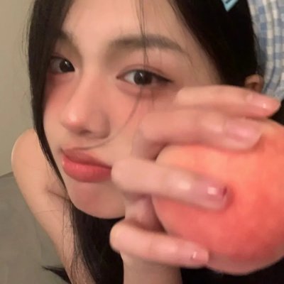 笼中女